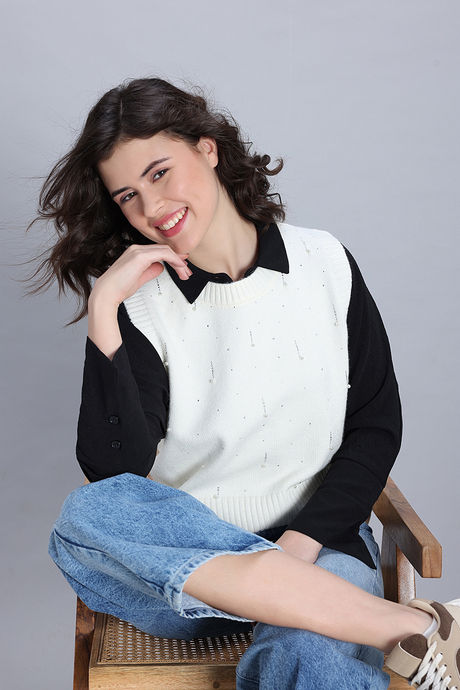 Zivame Retro Peek Sleeveless Sweater - Off White — image 5